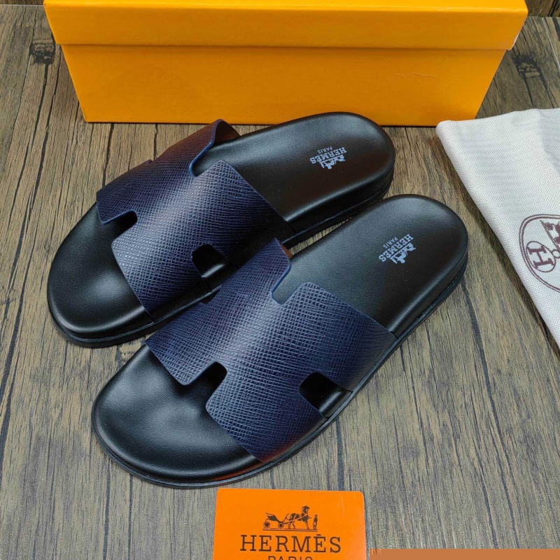 H**mes slippers